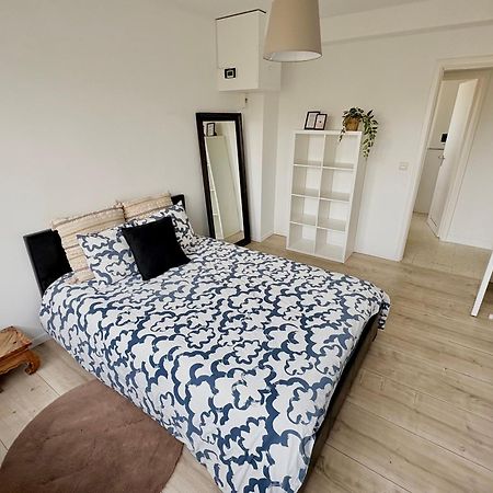 Charming Two Bedroom Flat - Nato - Brüssel Exterior foto
