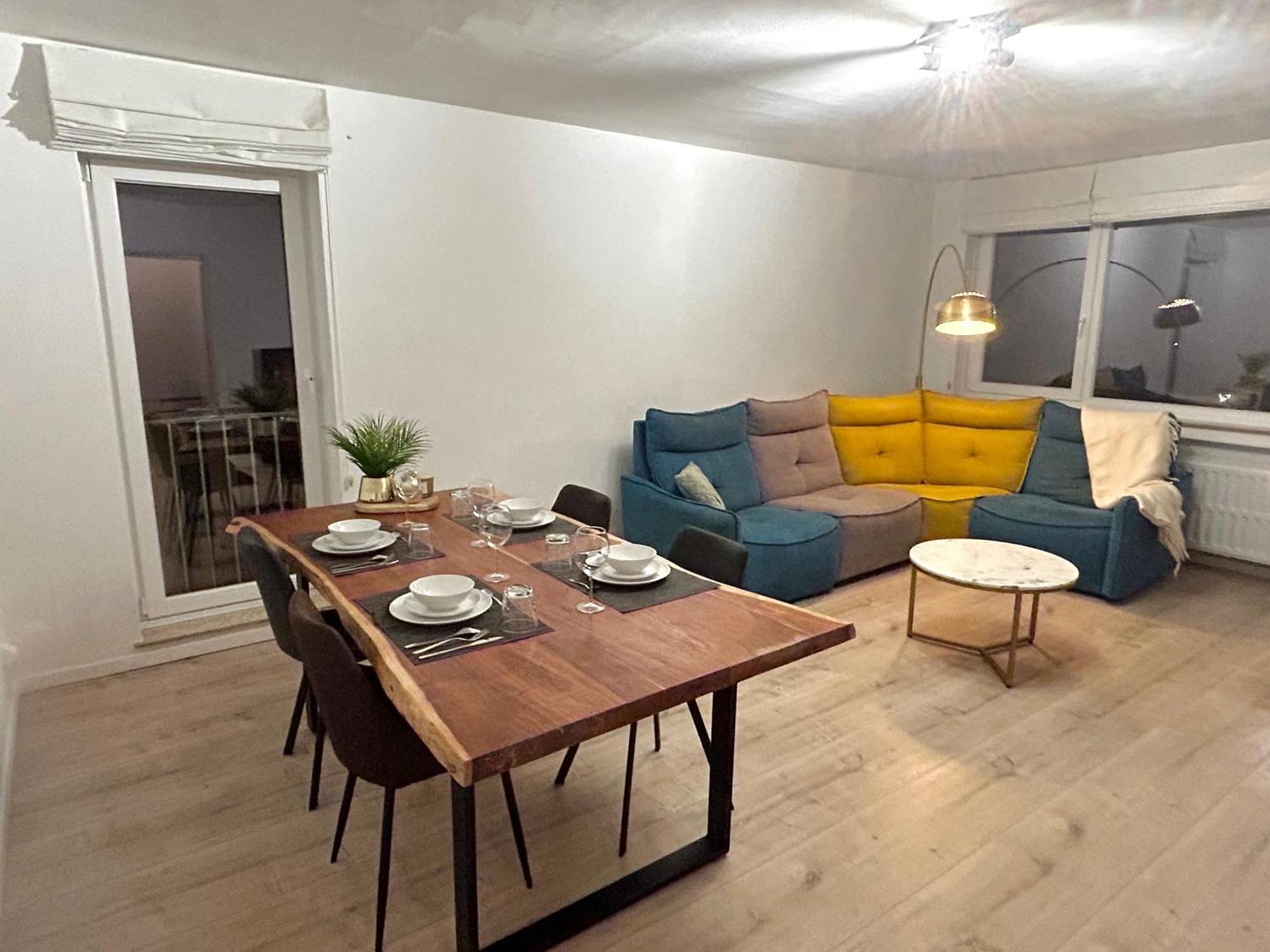 Charming Two Bedroom Flat - Nato - Brüssel Exterior foto